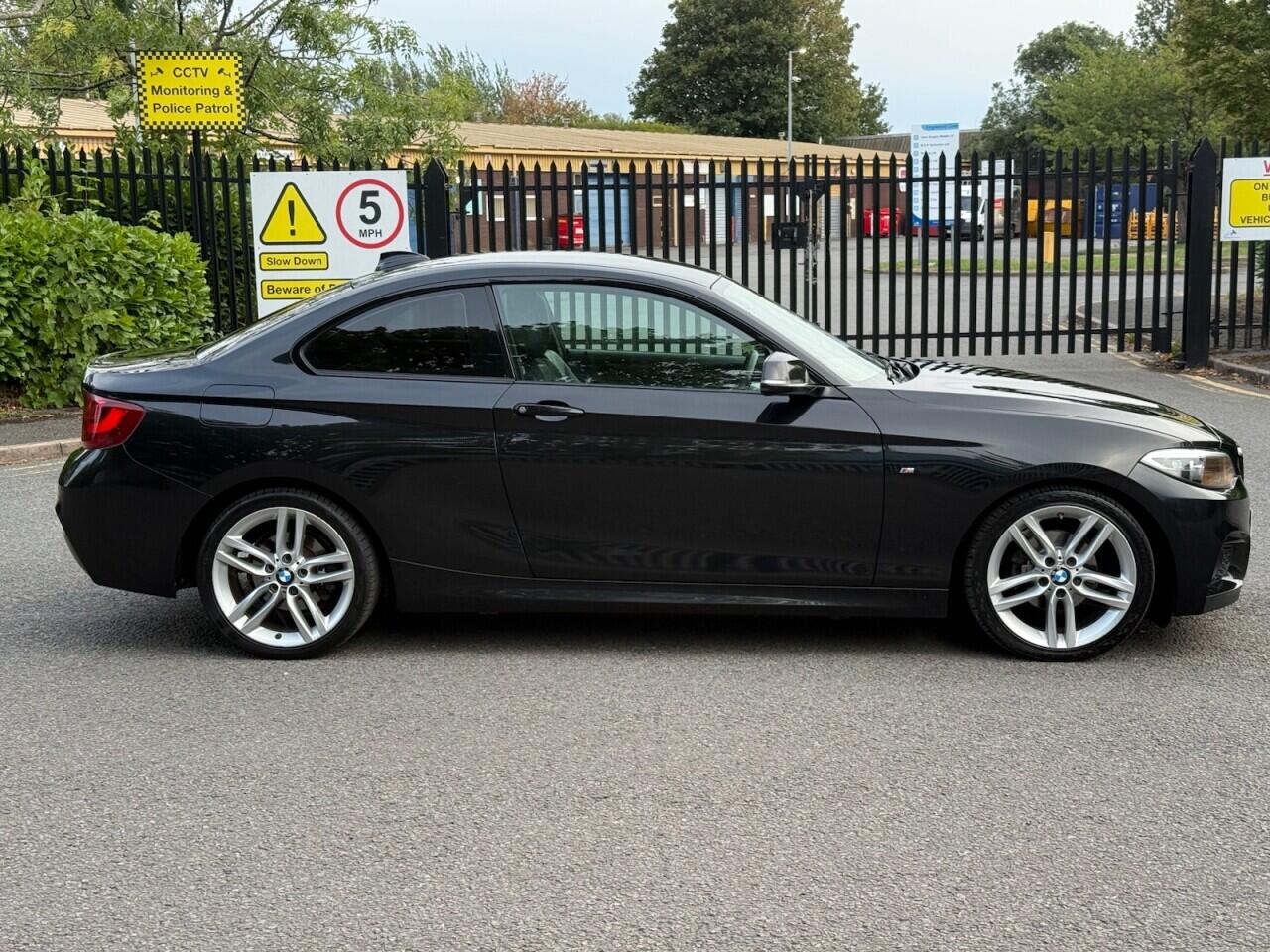 BMW 2 Series view 7