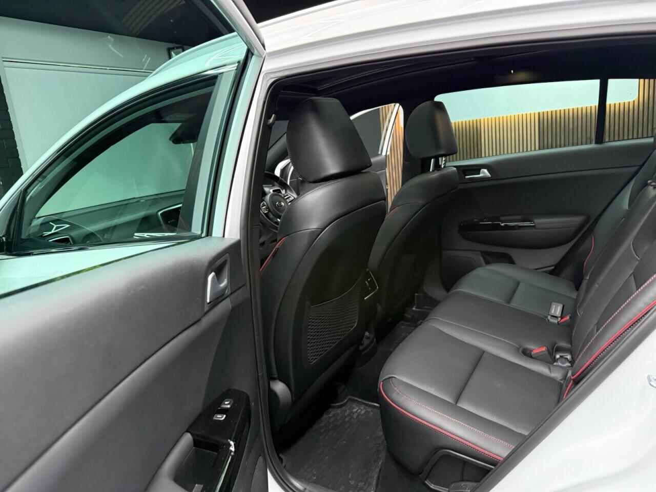 Kia Sportage view 42