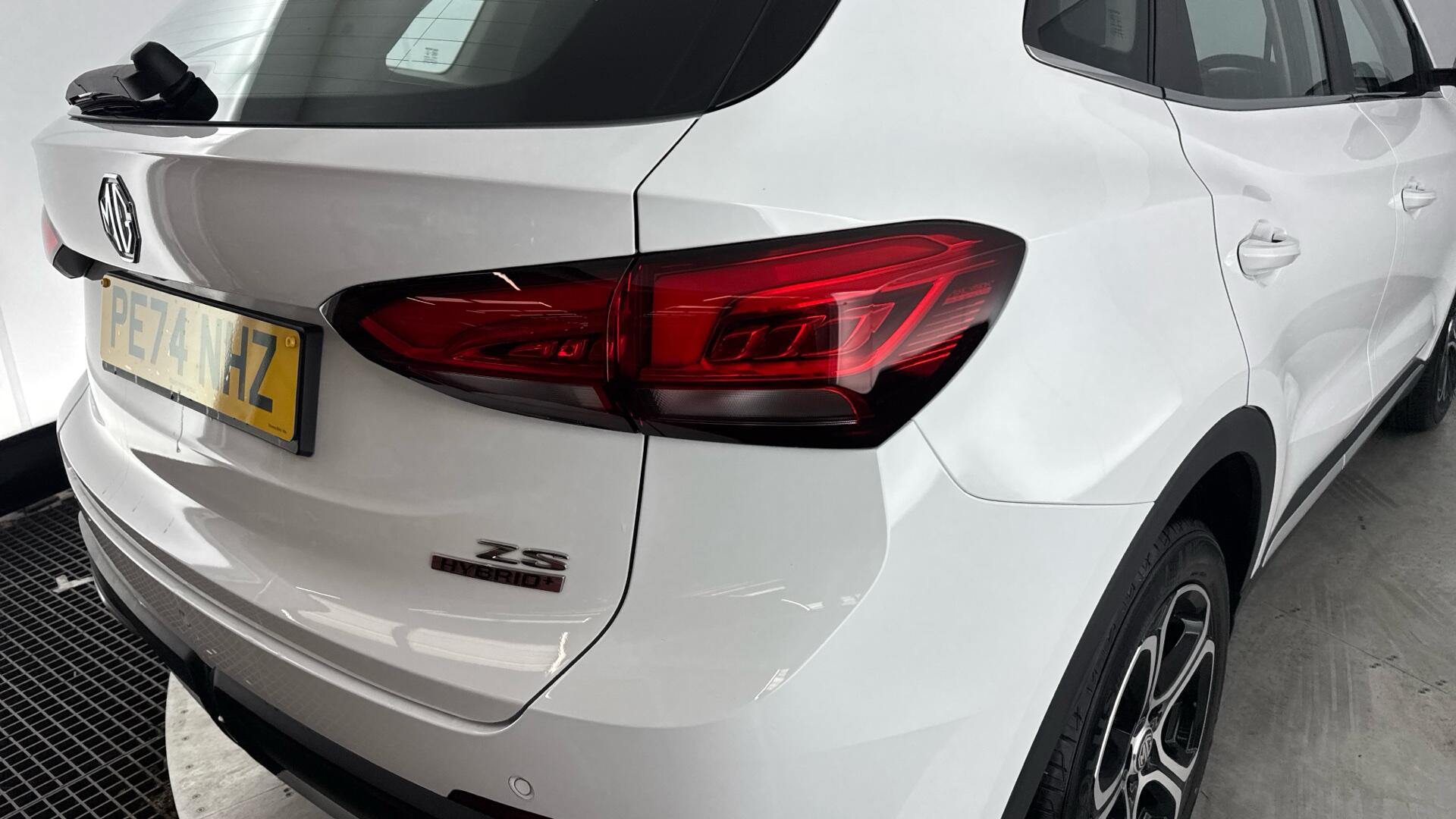 MG ZS view 17