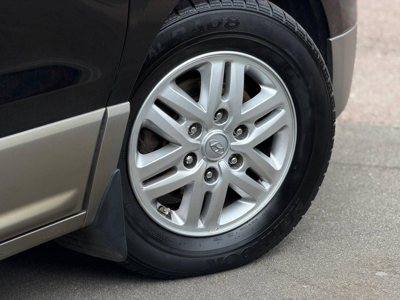 Hyundai I800 view 63