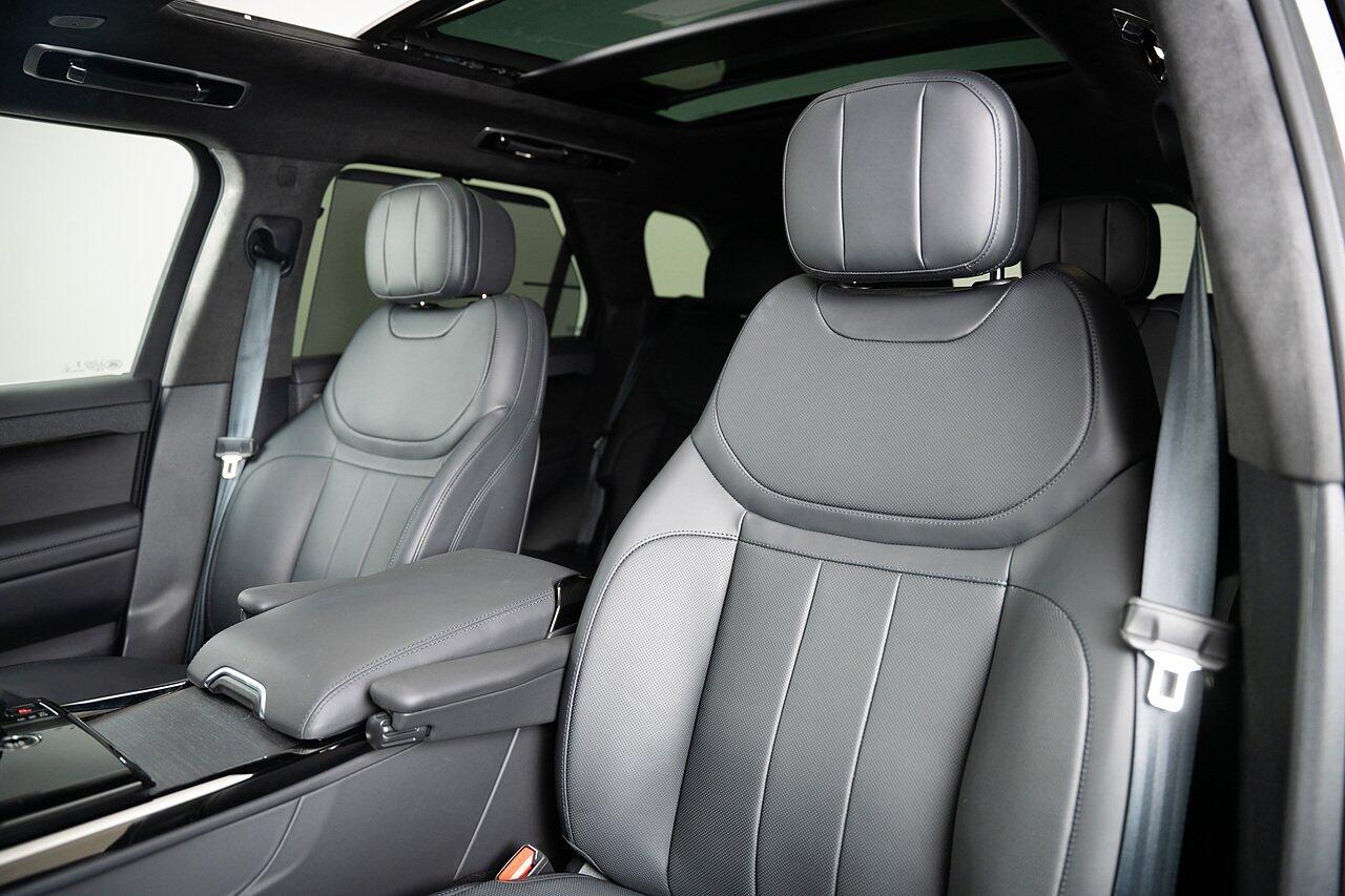 Land Rover Range Rover Sport view 21