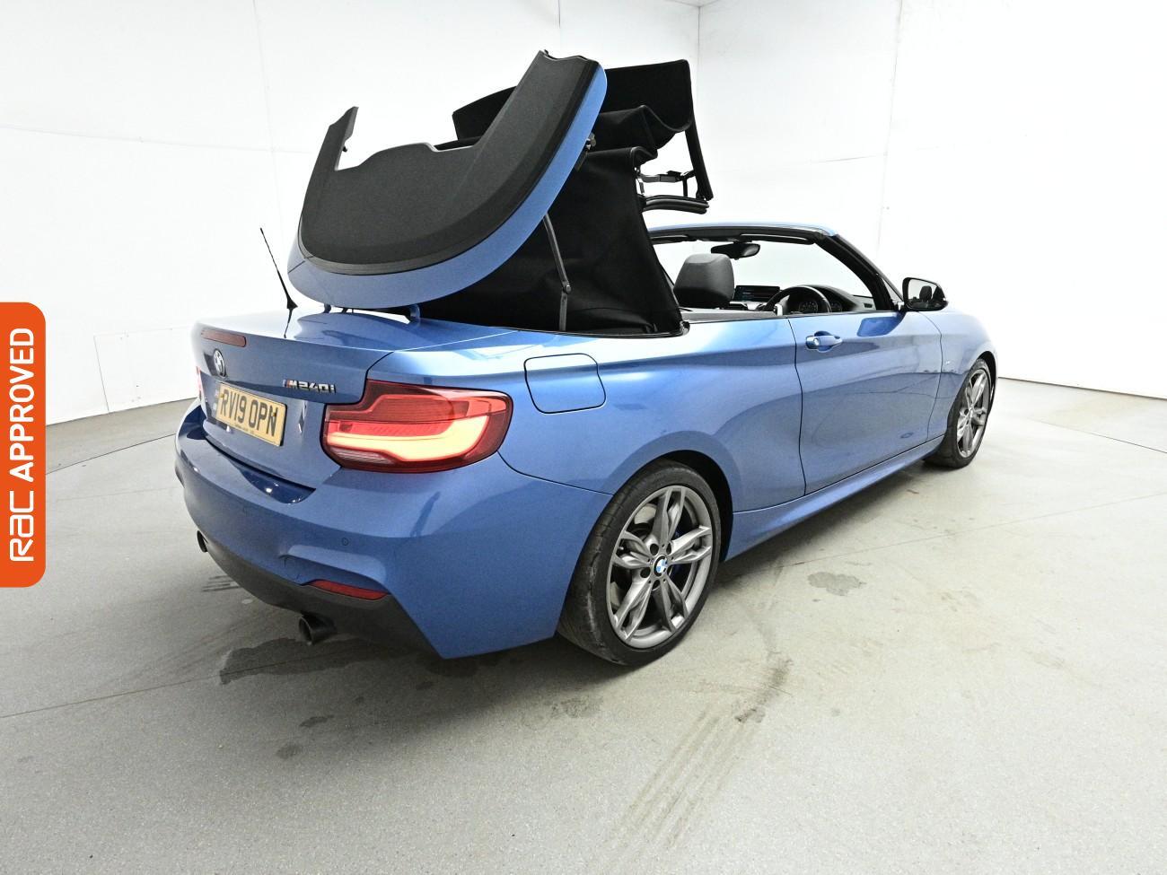 BMW 2 Series view 22