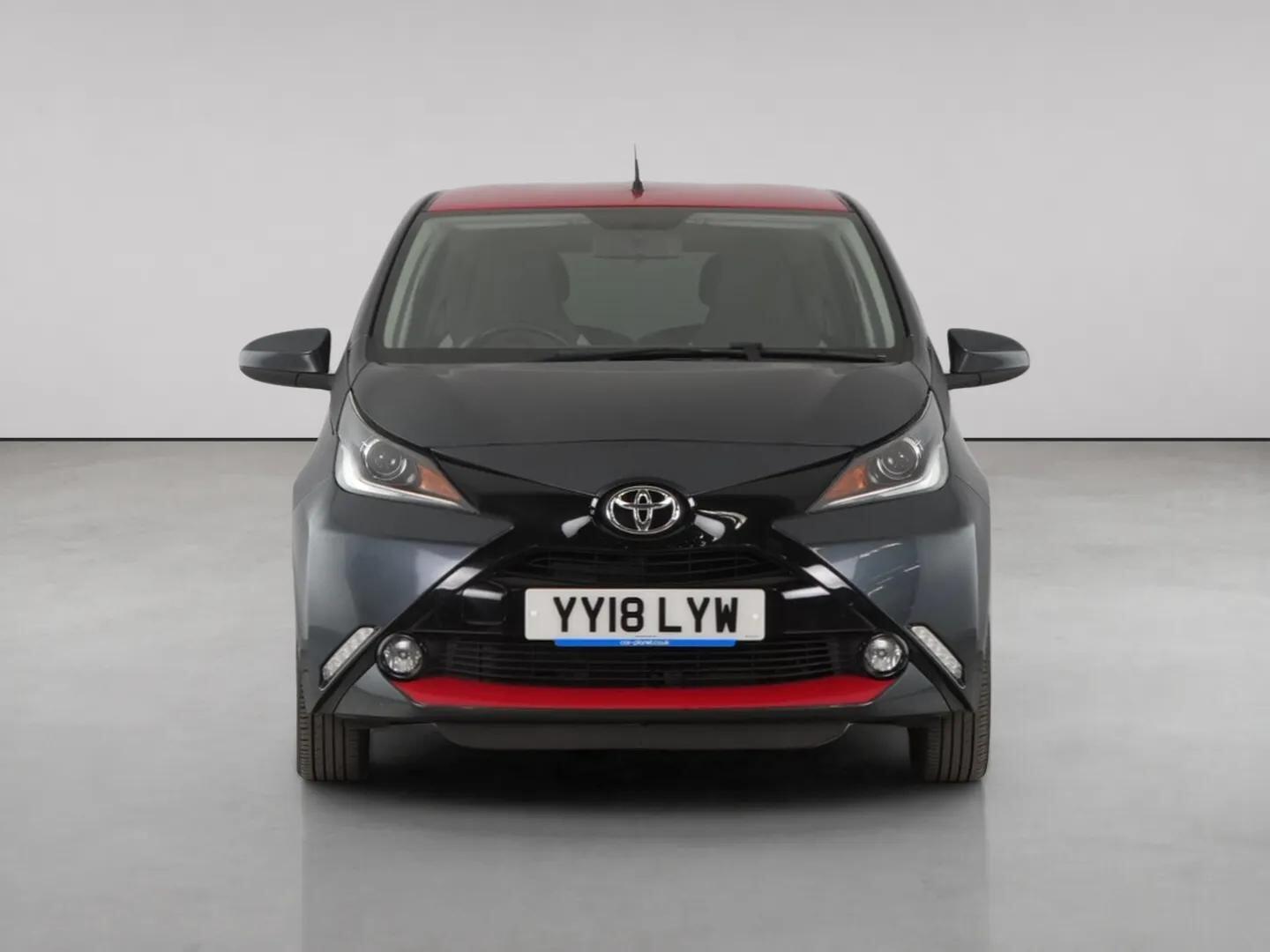 Toyota Aygo view 5