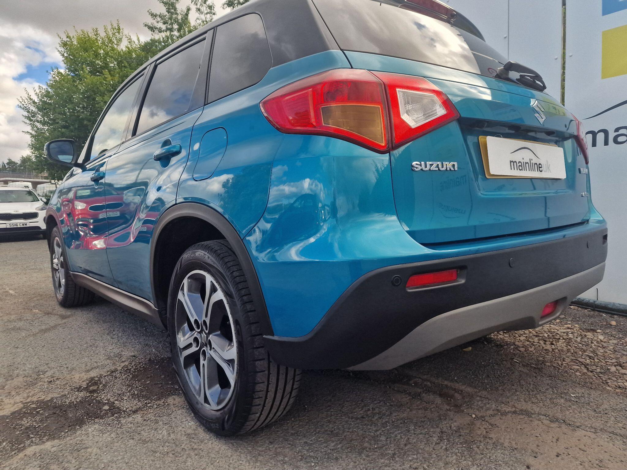 Suzuki Vitara view 16