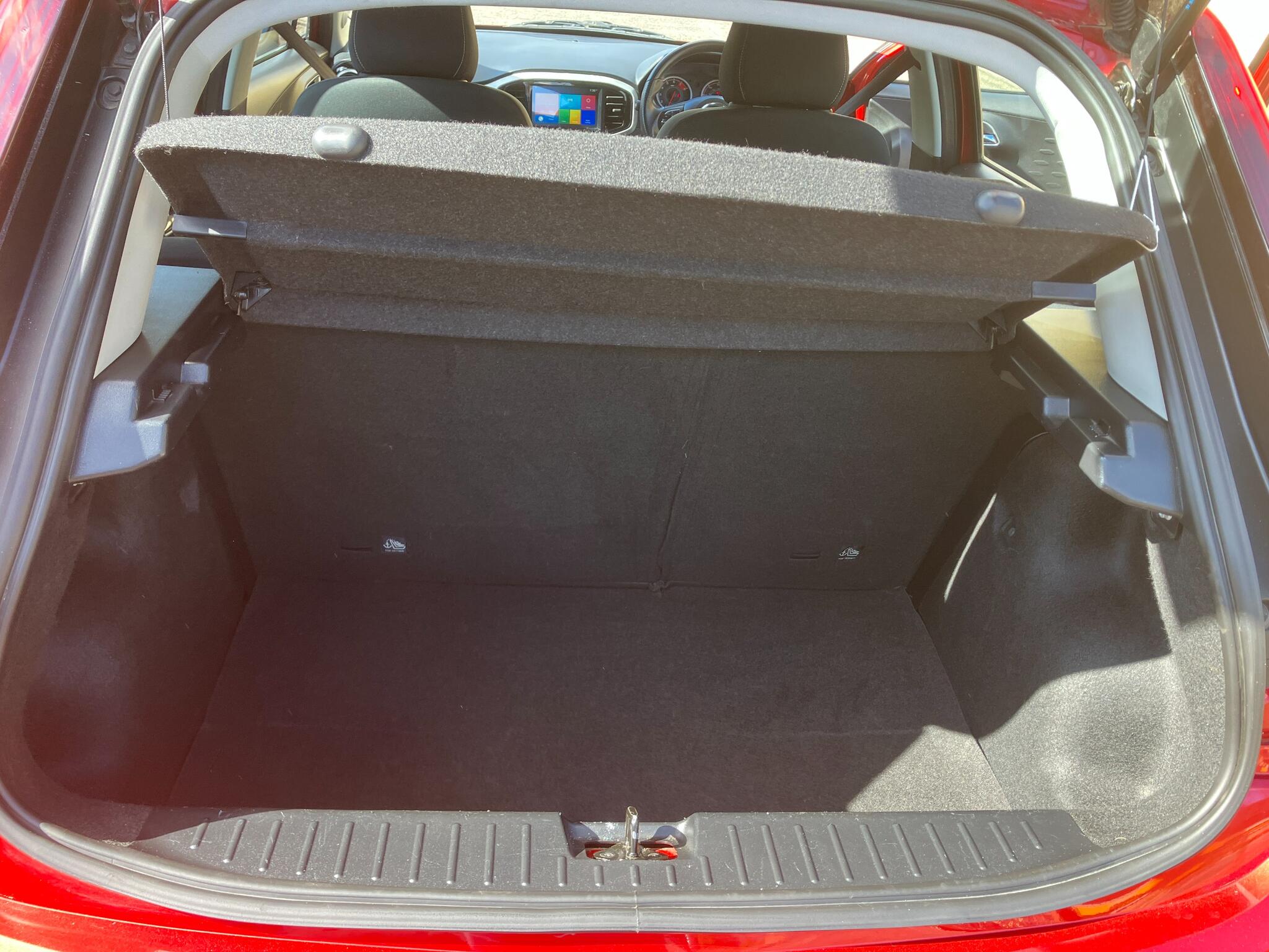 MG MG3 view 10