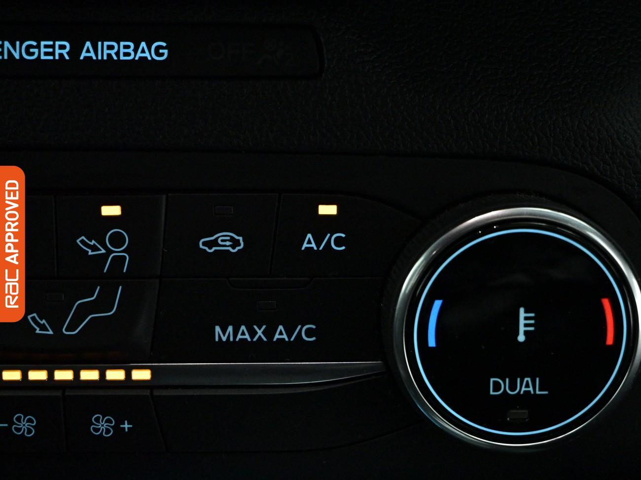 Ford Kuga view 18