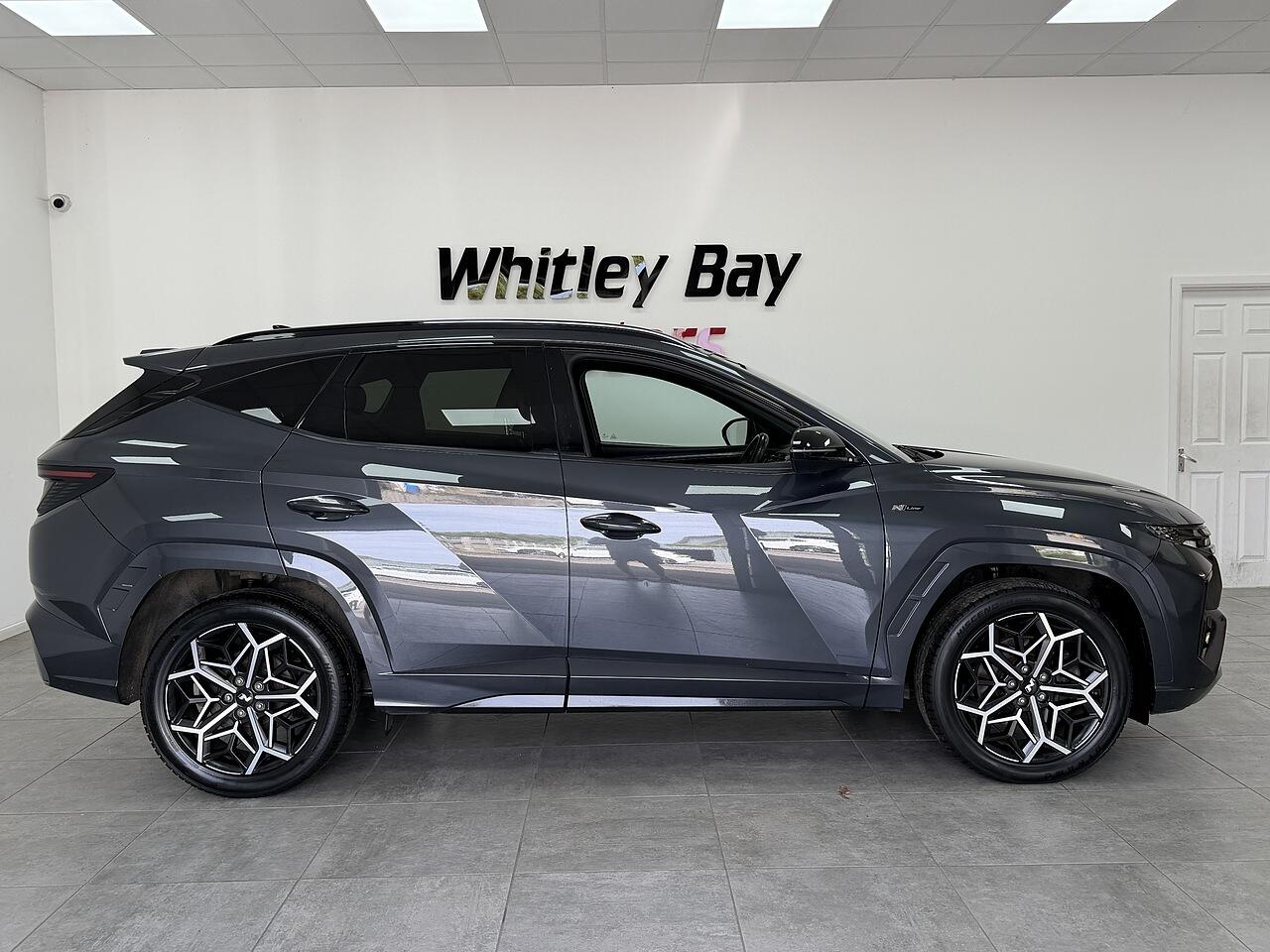 Hyundai Tucson view 2