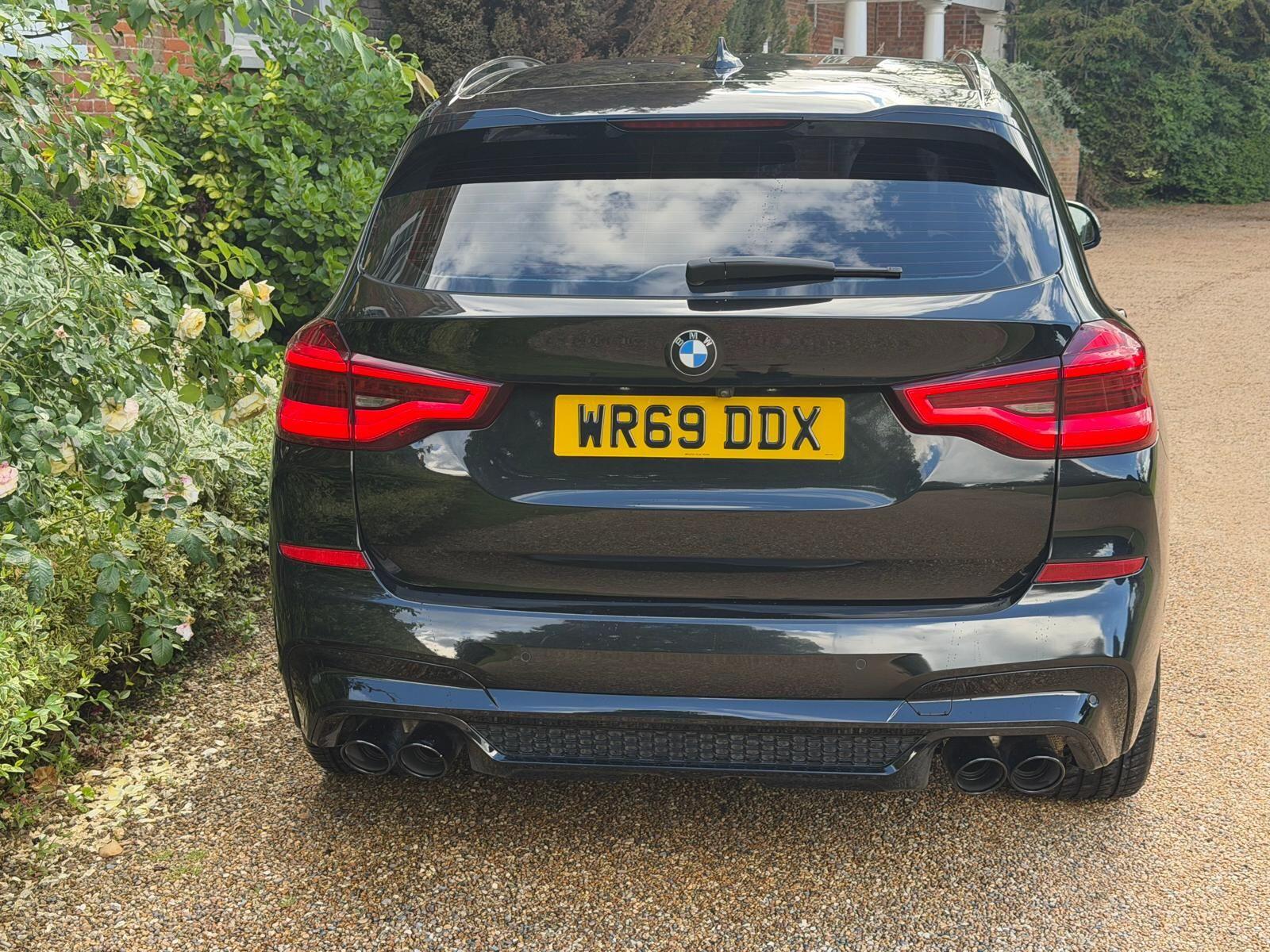 BMW X3 view 7