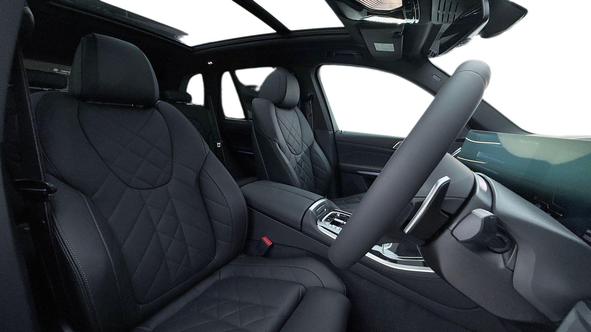 BMW X5 view 11