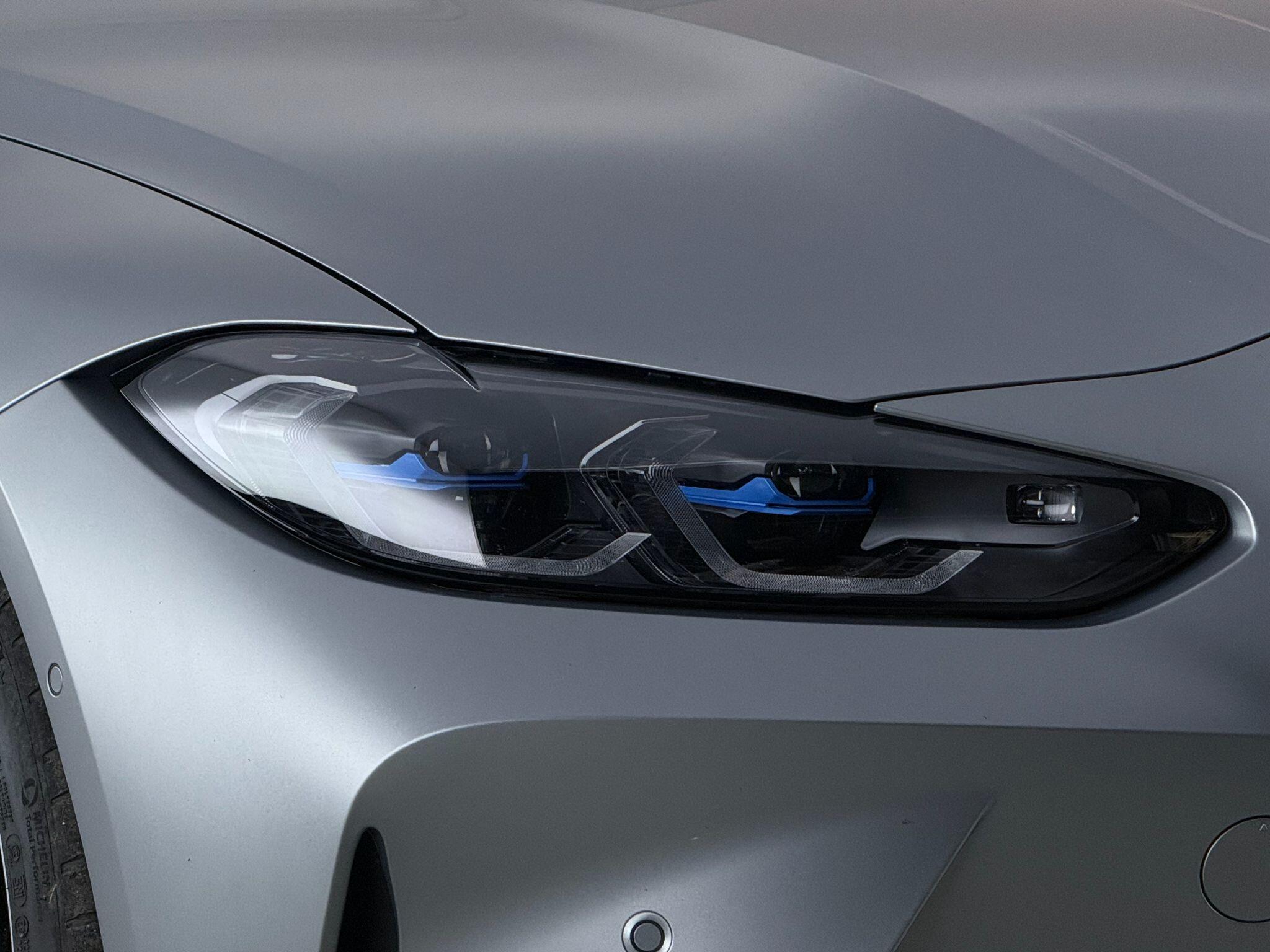 BMW M3 view 5