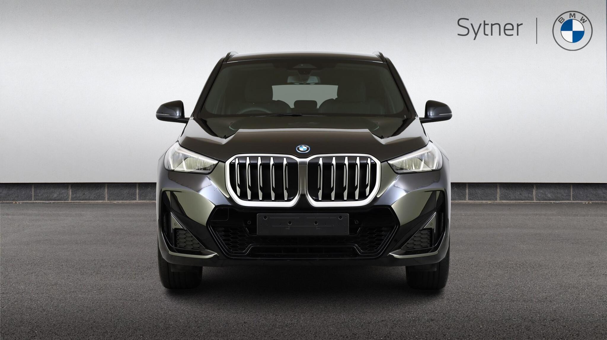 BMW X1 view 16