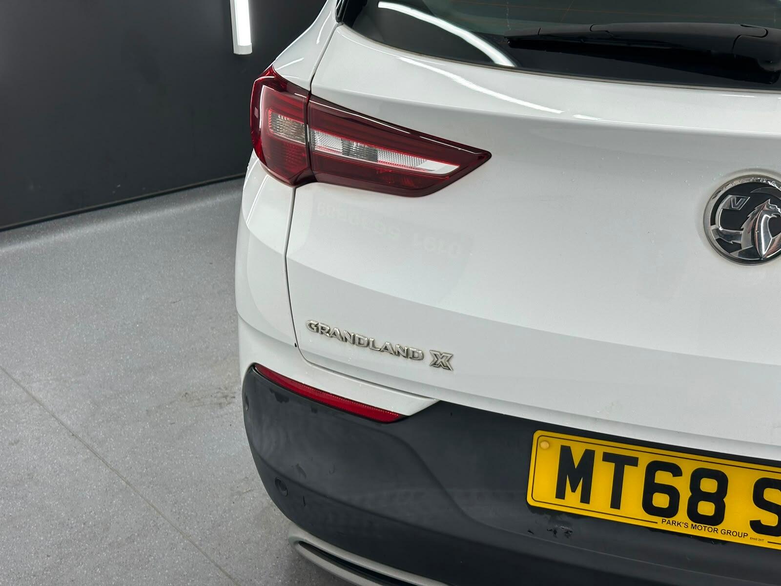 Vauxhall Grandland X view 12