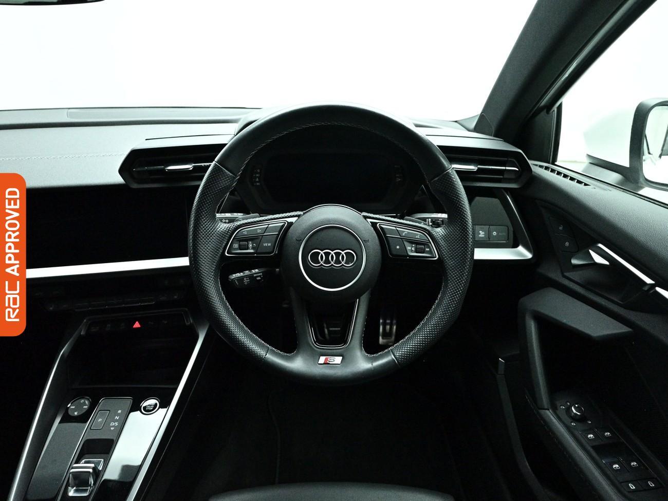 Audi A3 view 9