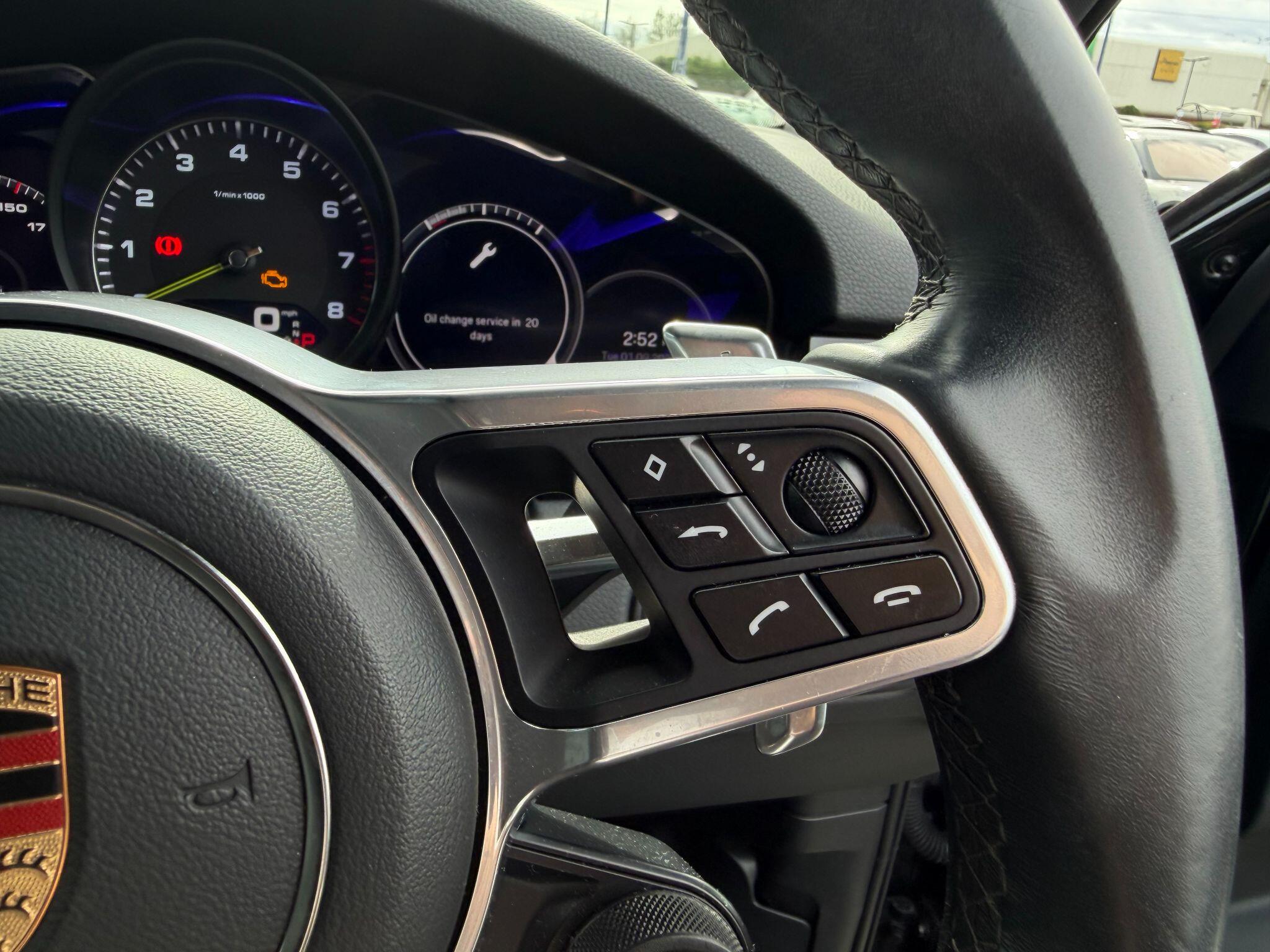 Porsche Cayenne view 51