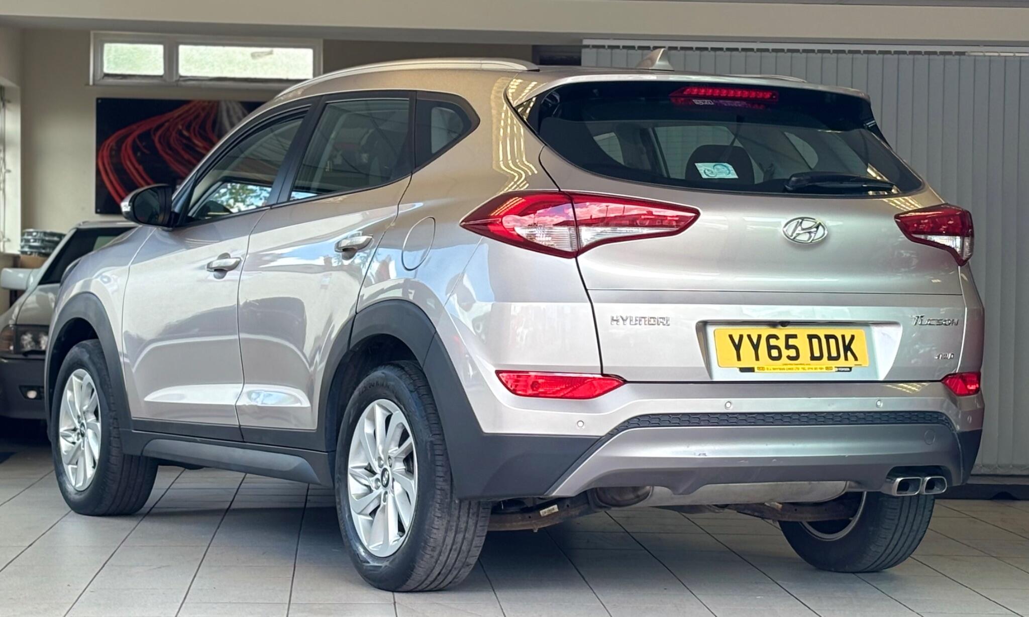 Hyundai Tucson view 4