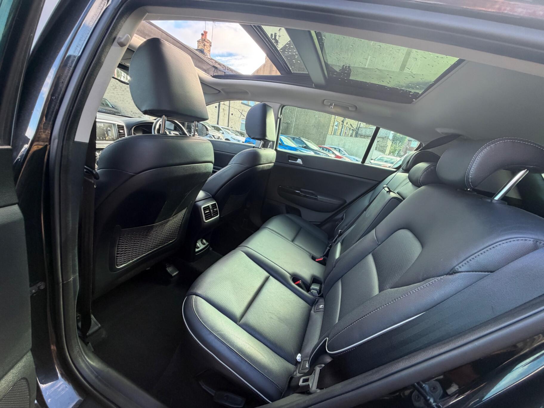 Kia Sportage view 12