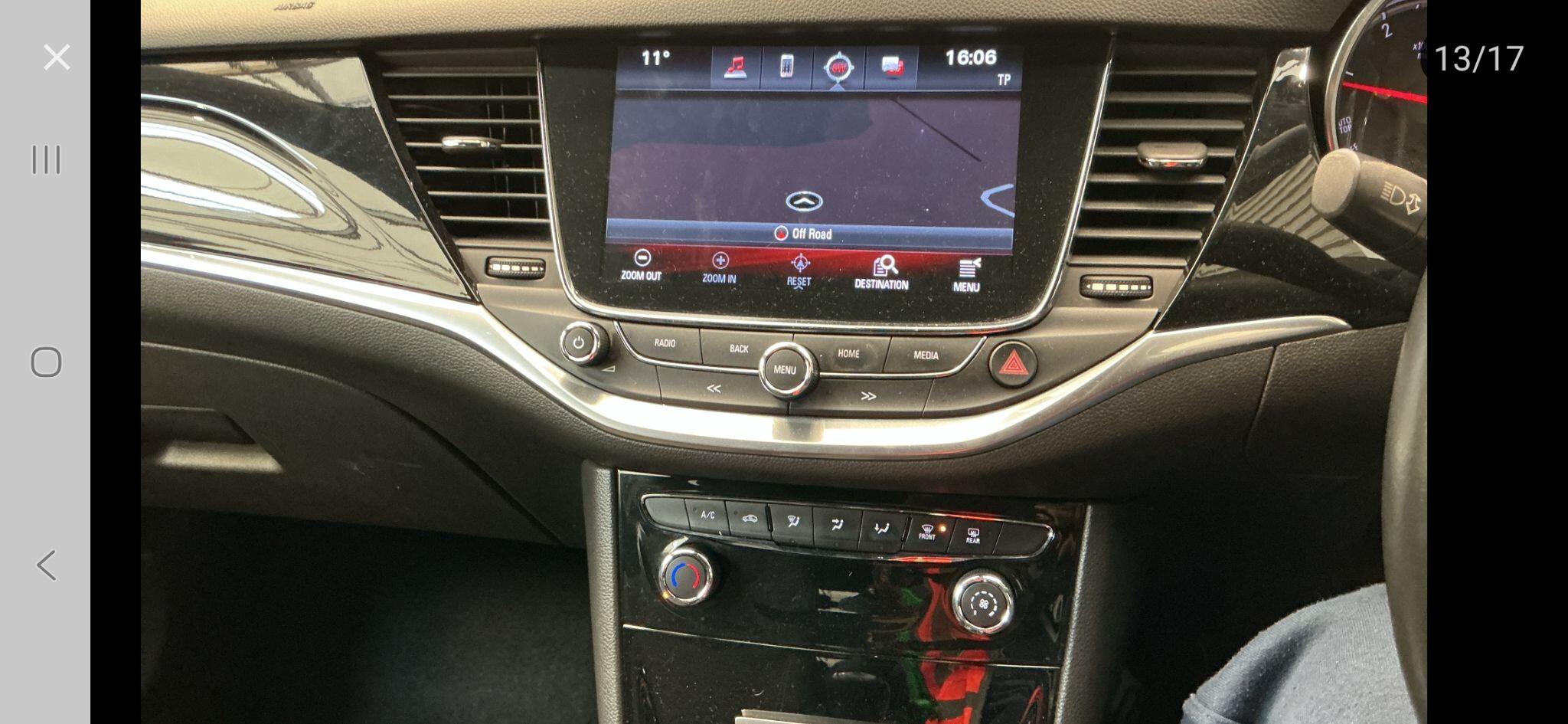 Vauxhall Astra view 12