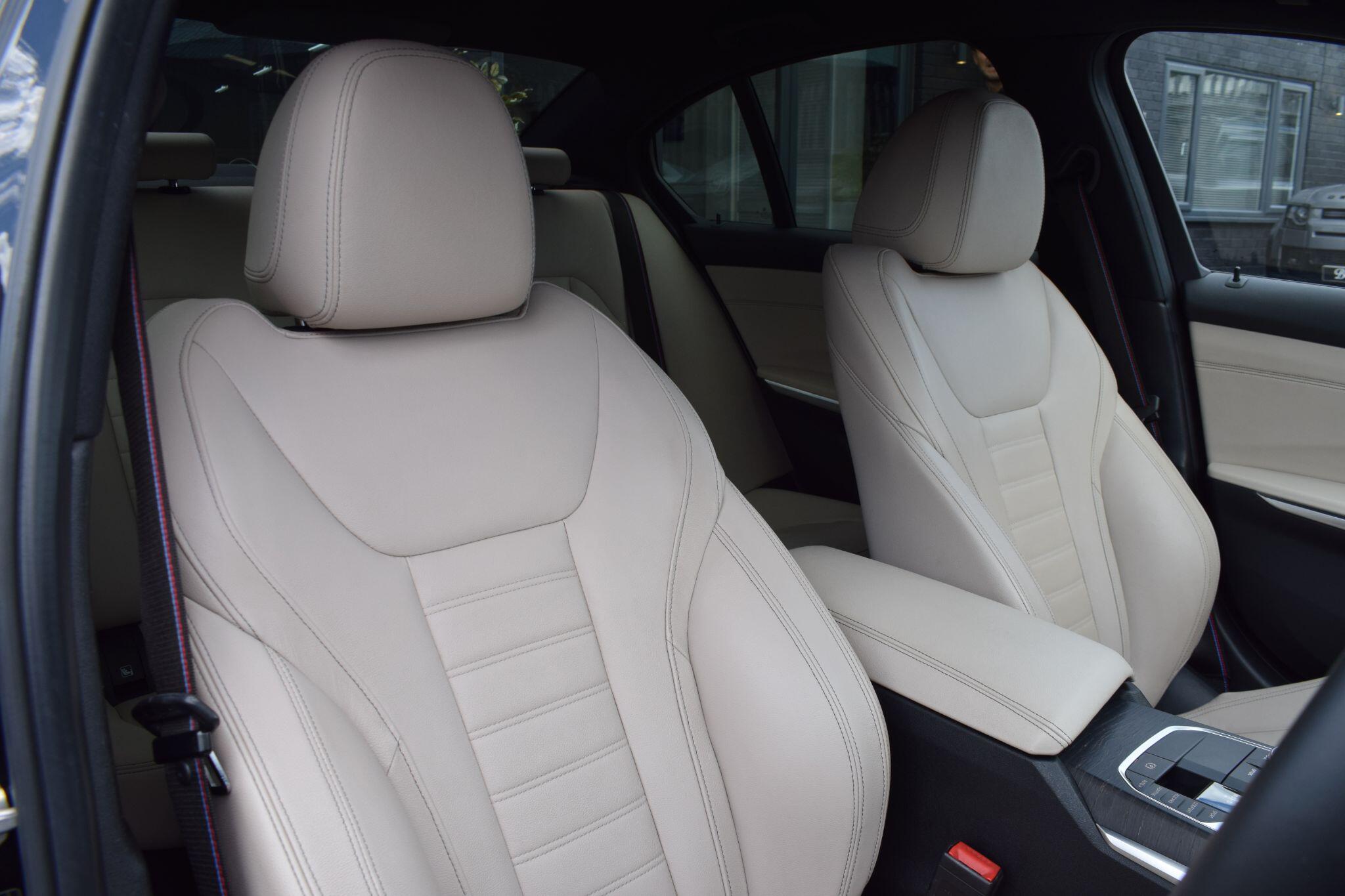 BMW 3 Series view 8