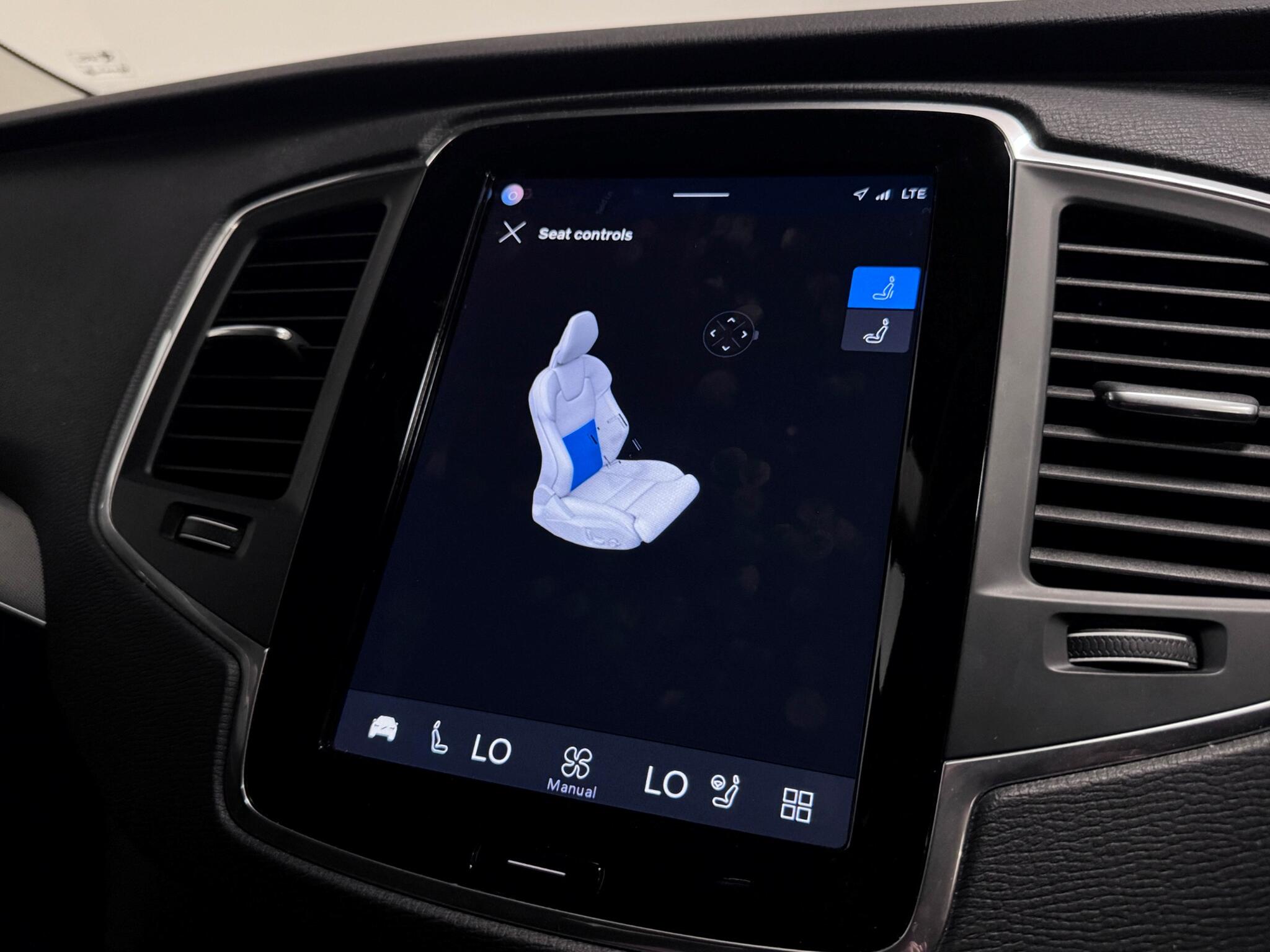 Volvo XC90 view 57