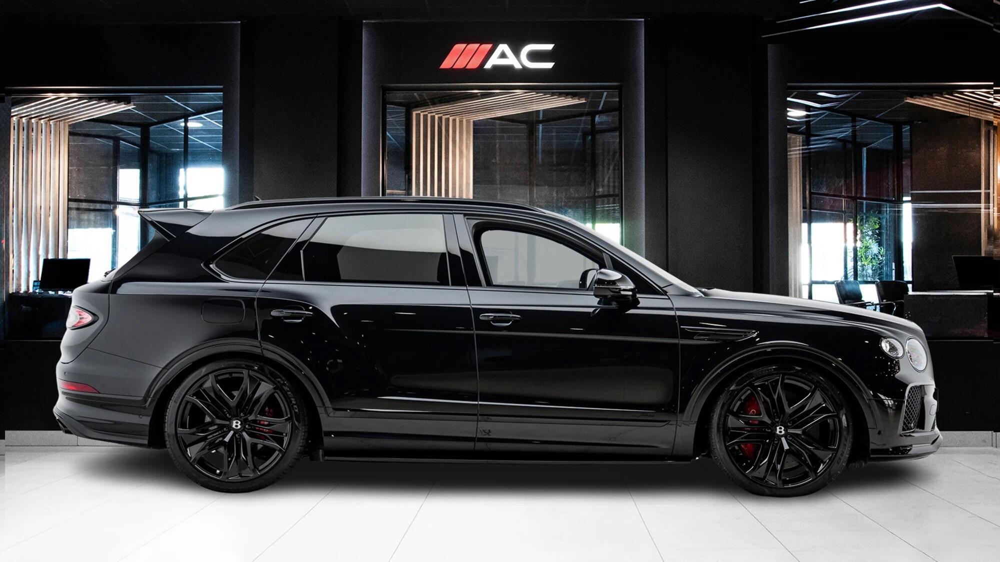 Bentley Bentayga view 5