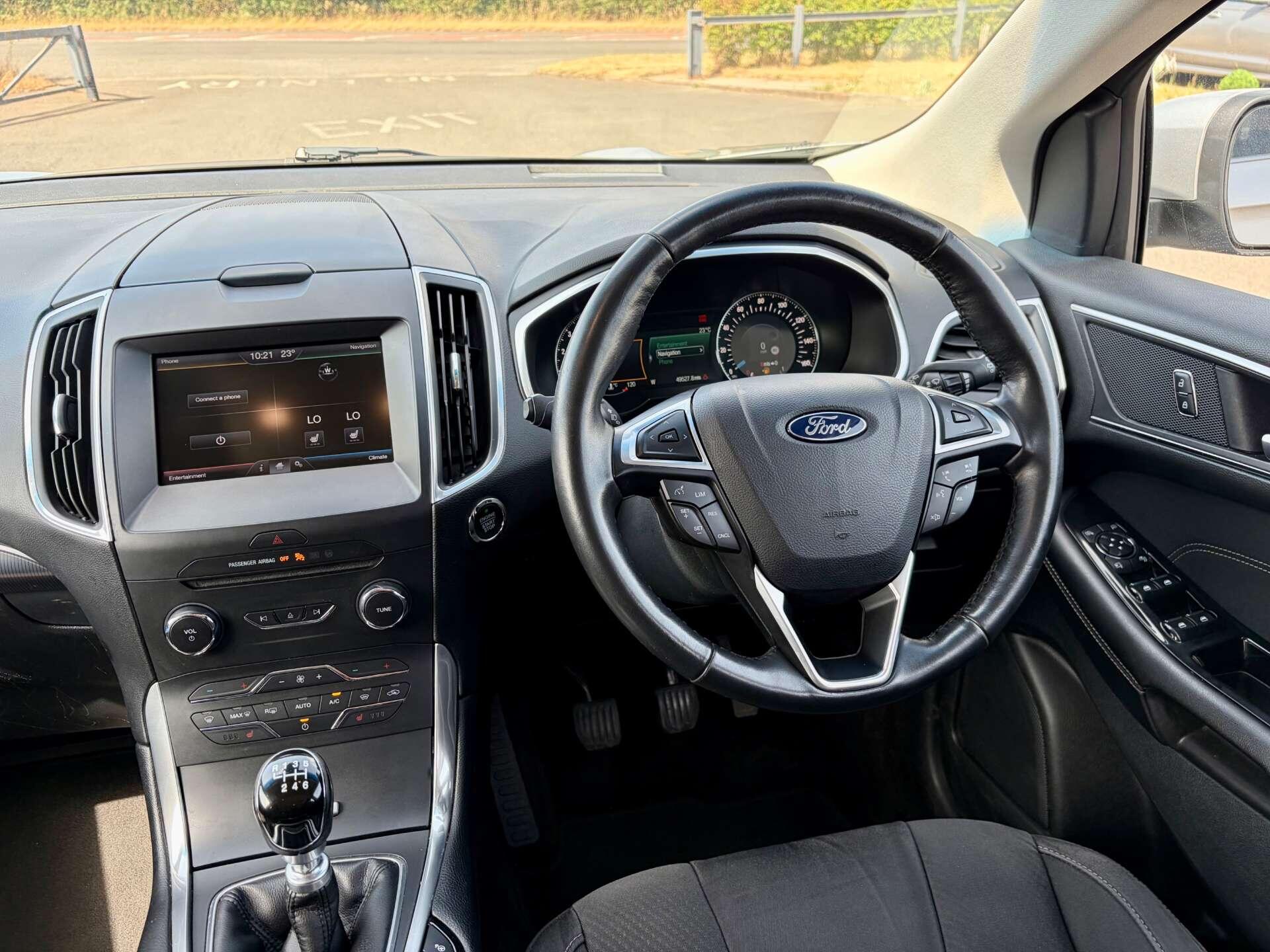 Ford Edge view 2