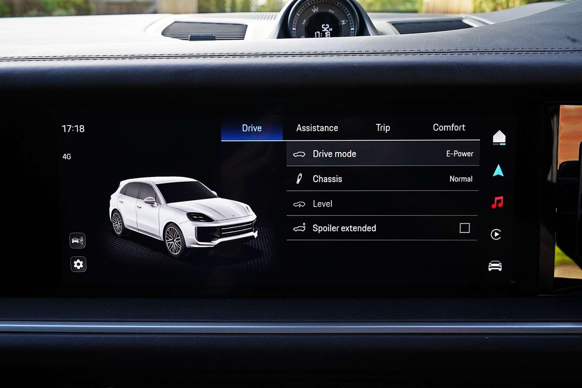 Porsche Cayenne view 28