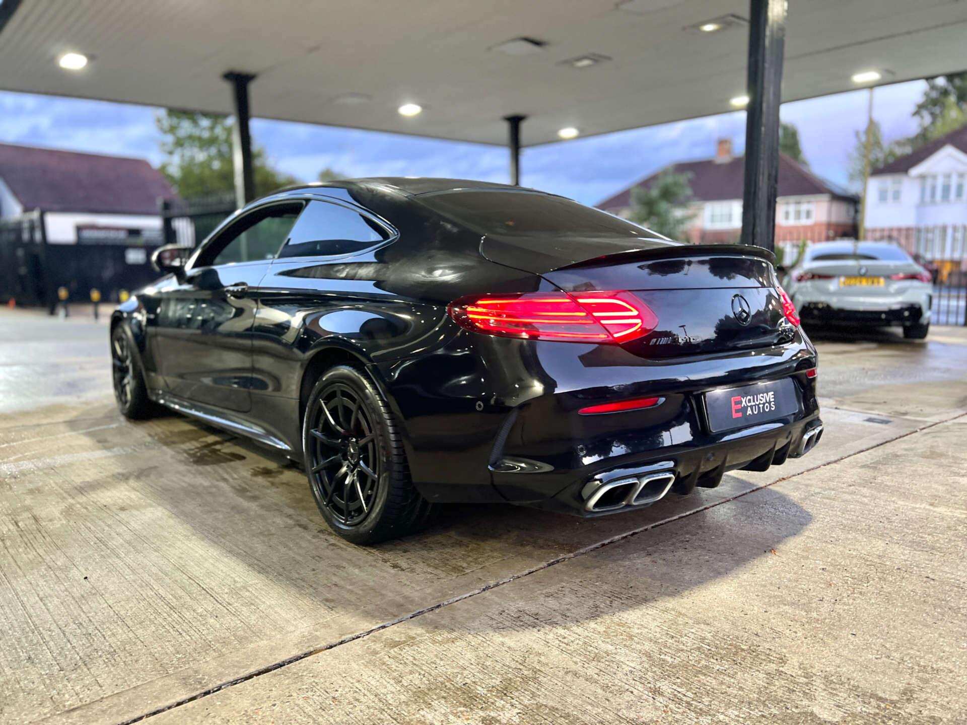 Mercedes-Benz C Class view 34