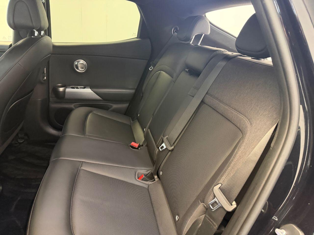 Genesis GV60 view 42