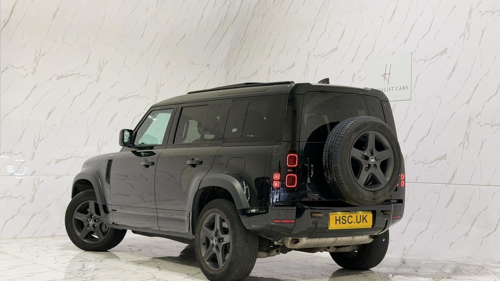 Land Rover Defender view 6