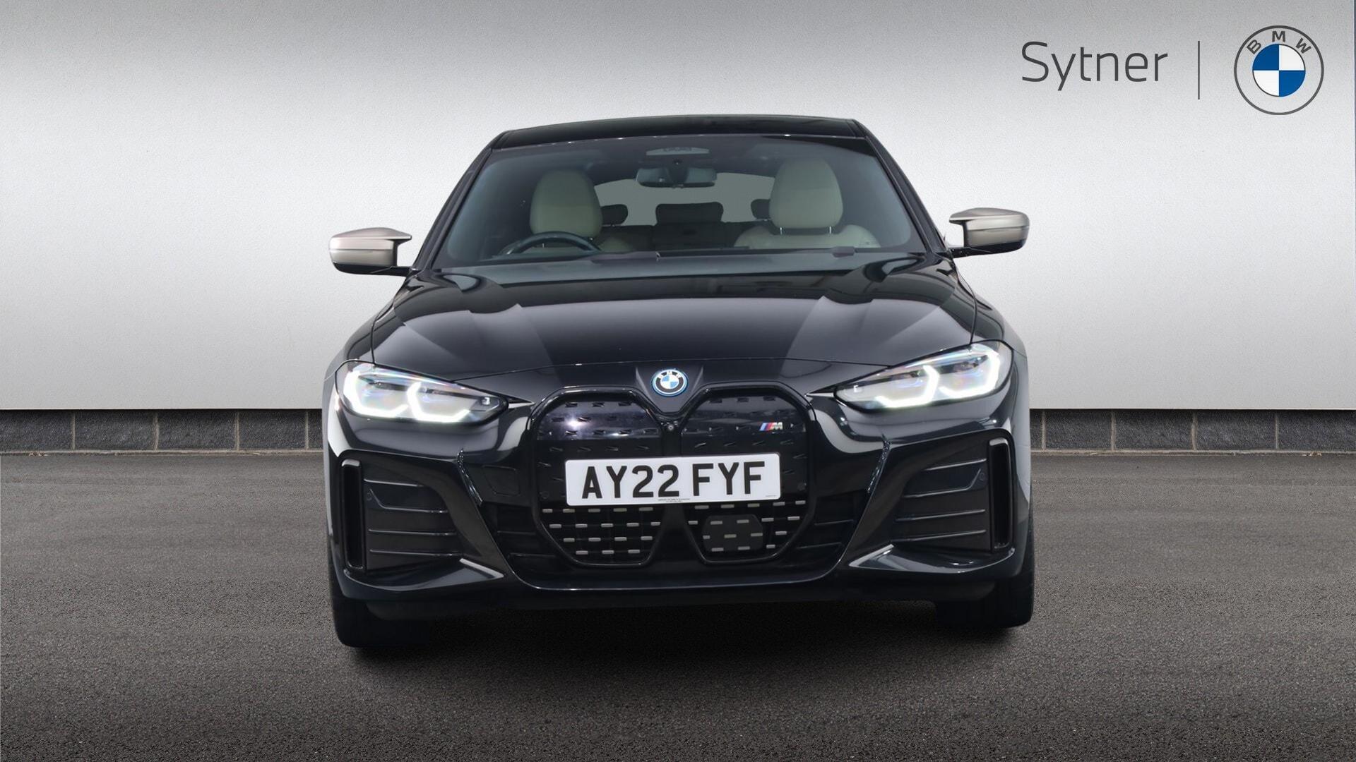 BMW I4 view 16