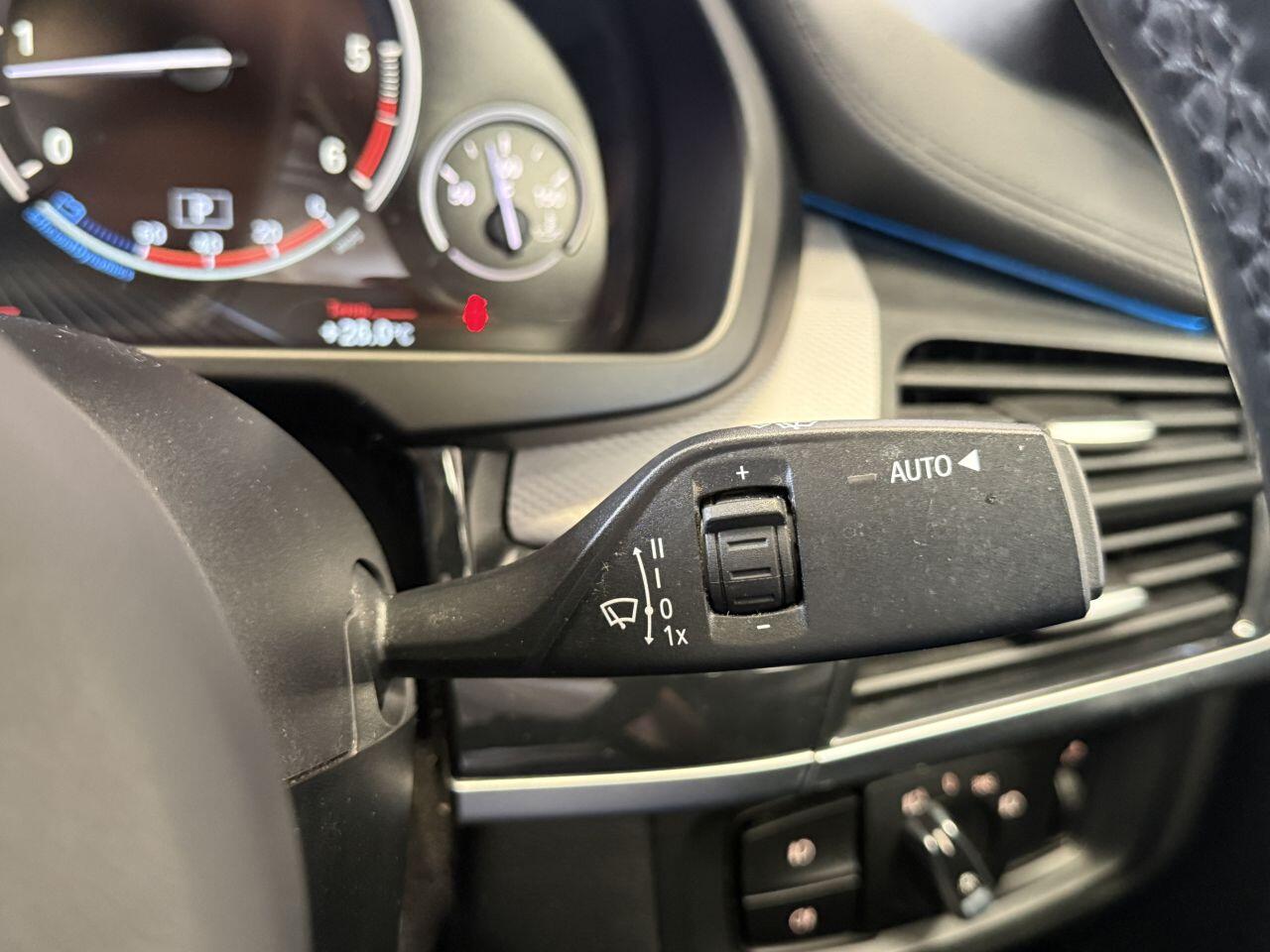 BMW X6 view 38