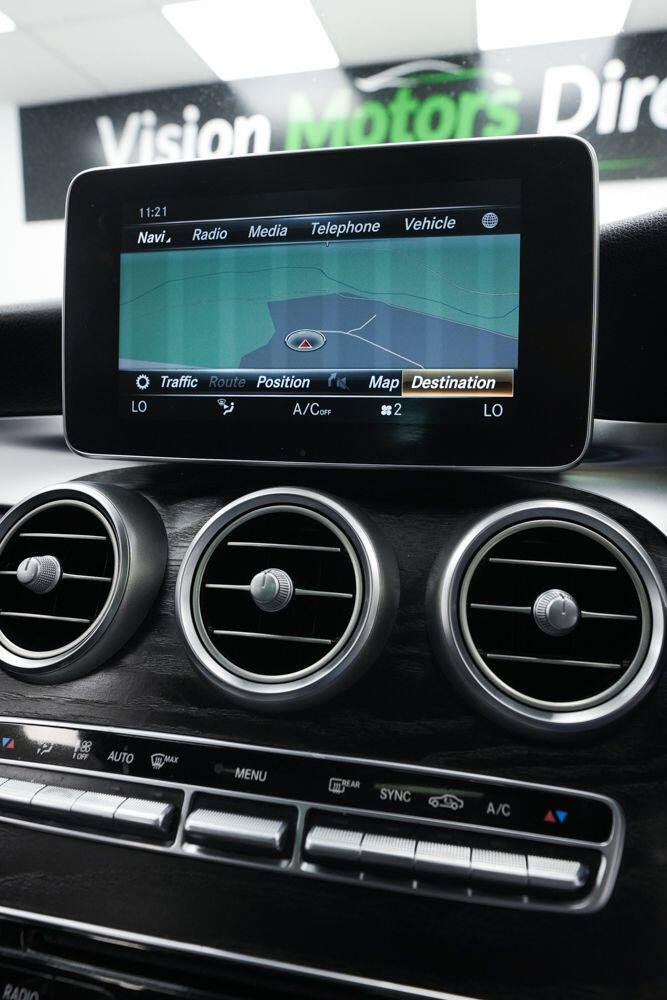 Mercedes-Benz C Class view 22