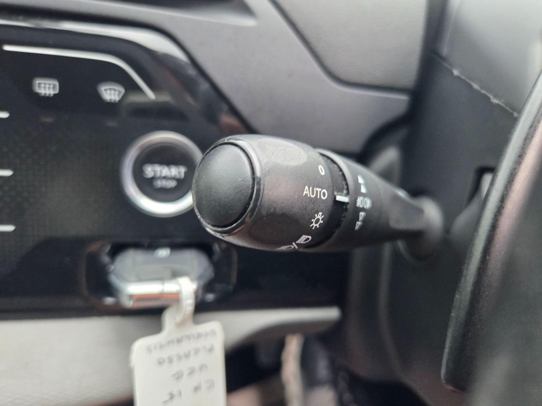 Citroen C4 Picasso view 11