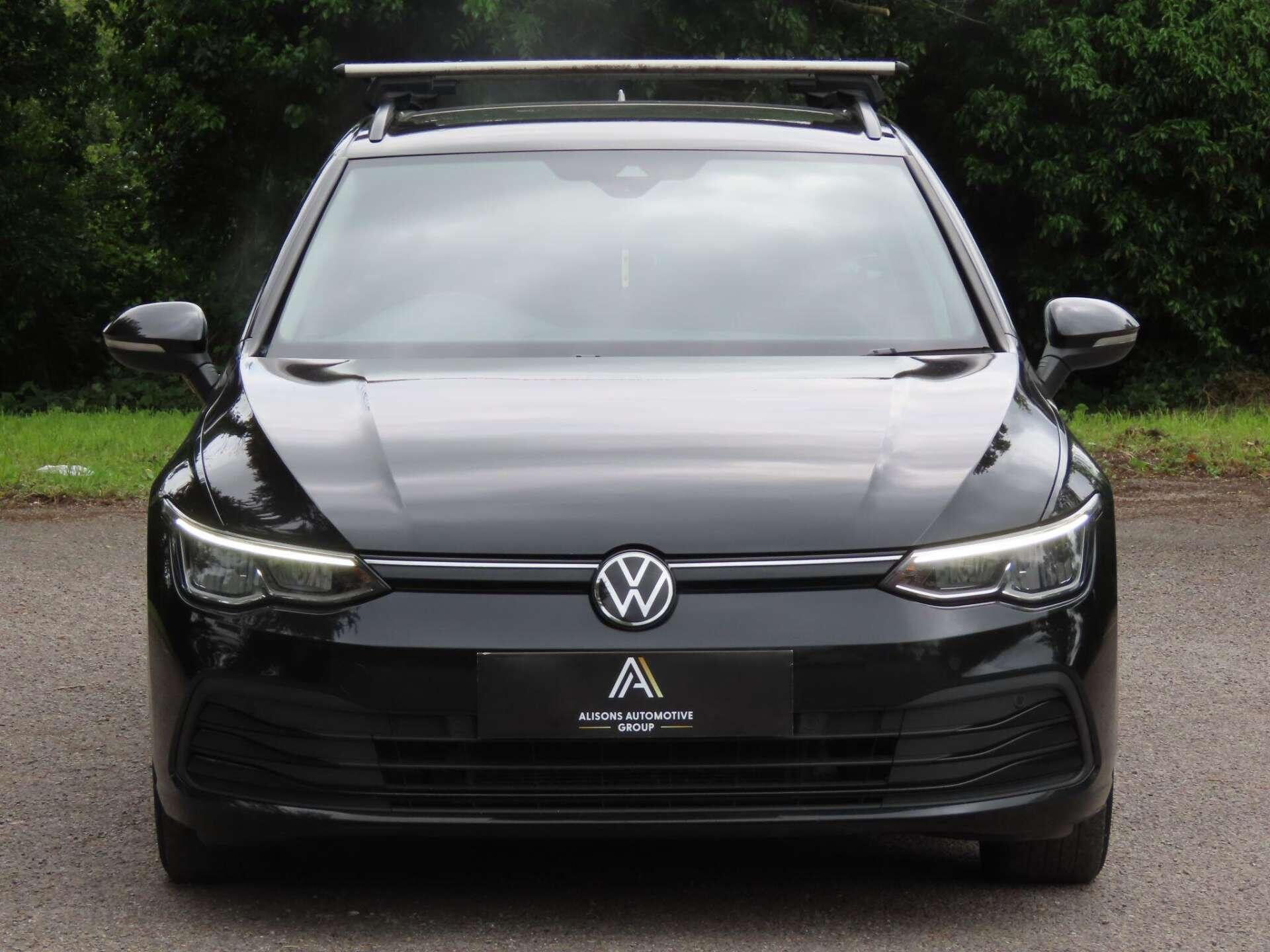 Volkswagen Golf view 2