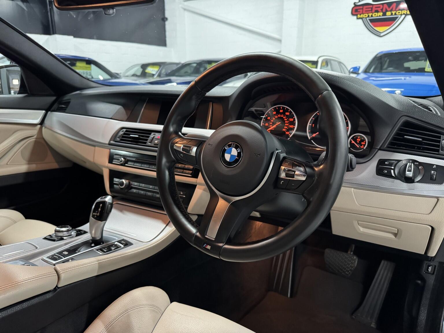 BMW 5 Series view 14