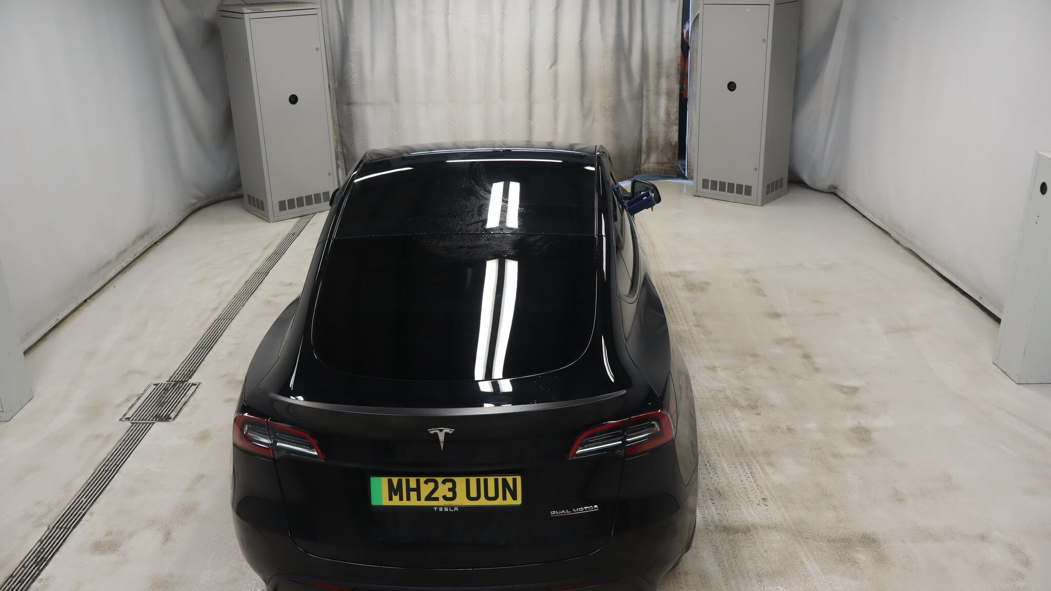 Tesla Model Y view 8
