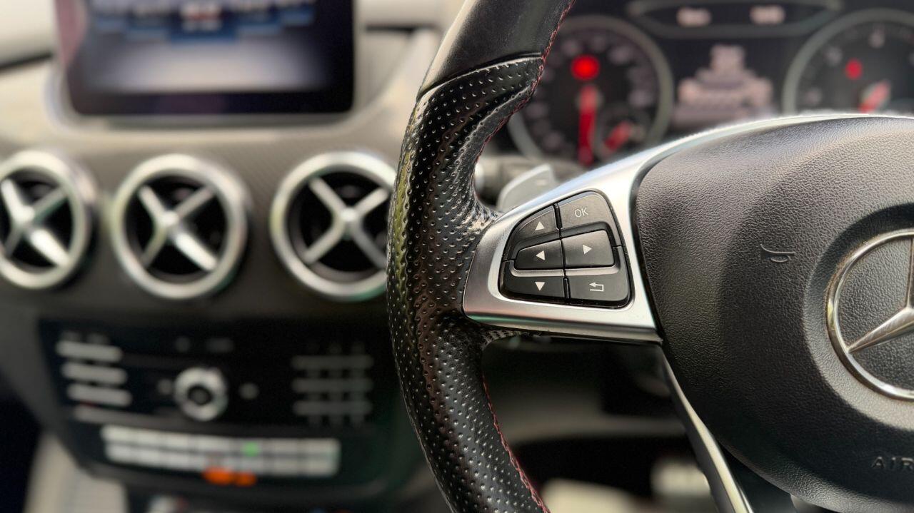Mercedes-Benz B Class view 17