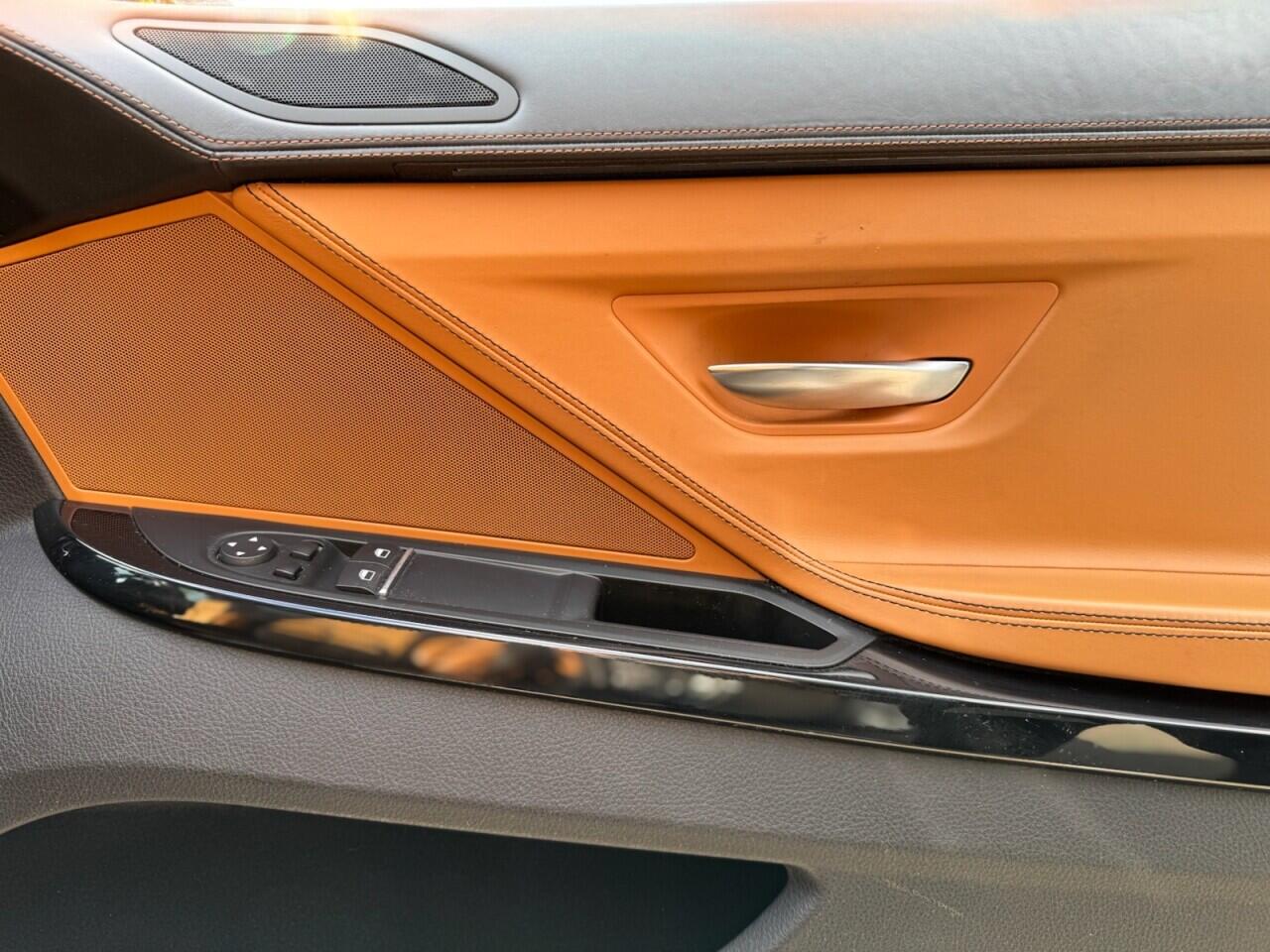 BMW 6 Series view 23