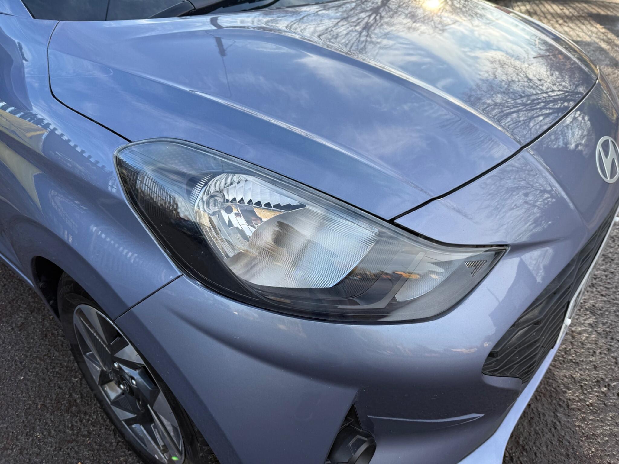 2025 Hyundai i10 1.0 Advance Auto Euro 6 (s/s) 5dr • 3,174 miles image 34