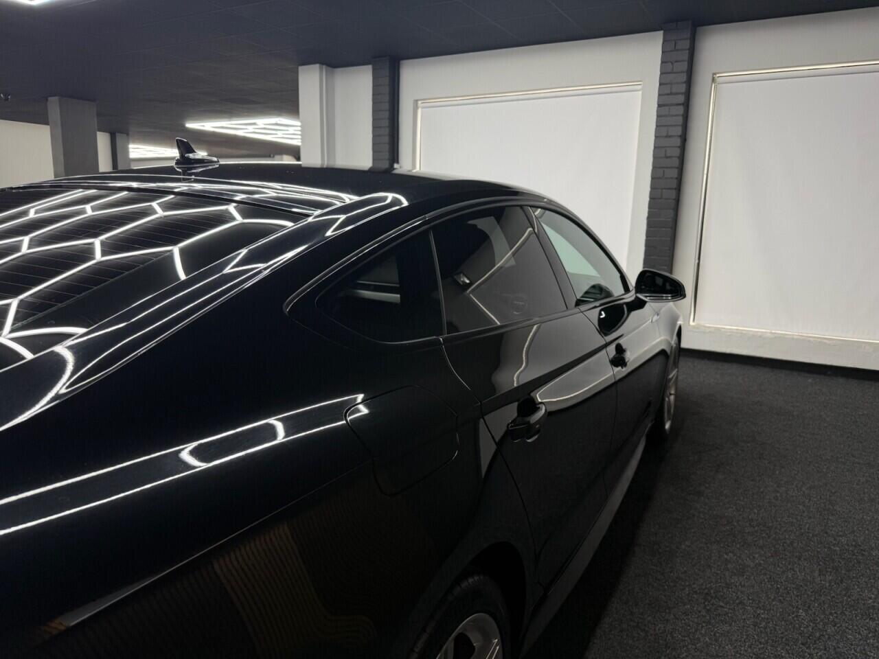 Audi A5 view 12