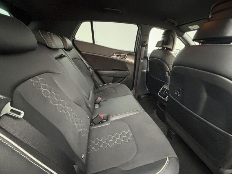Kia Sportage view 5
