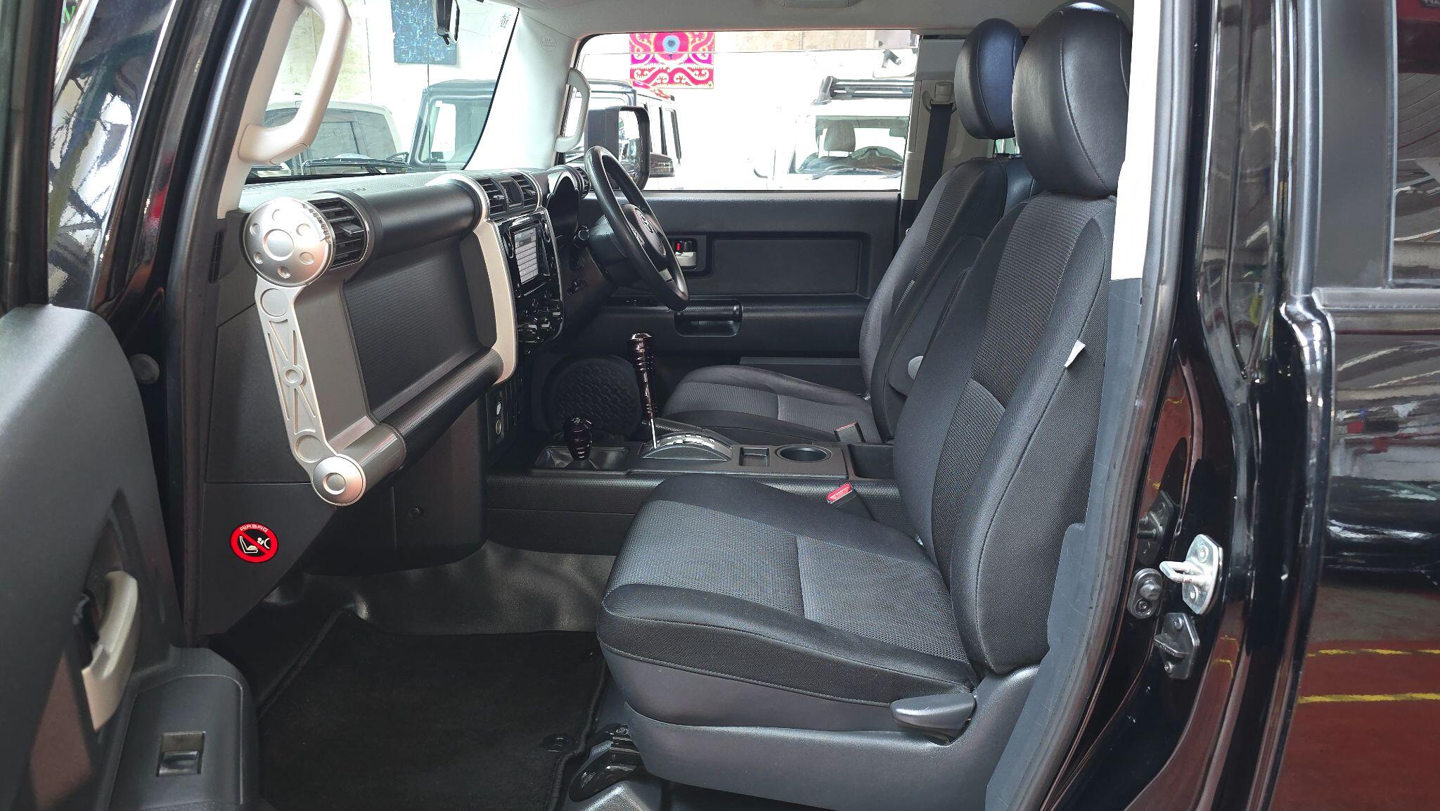 Toyota FJ Cruiser view 20
