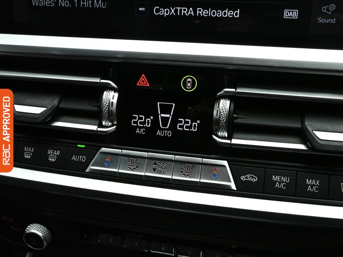 BMW 3 Series view 17
