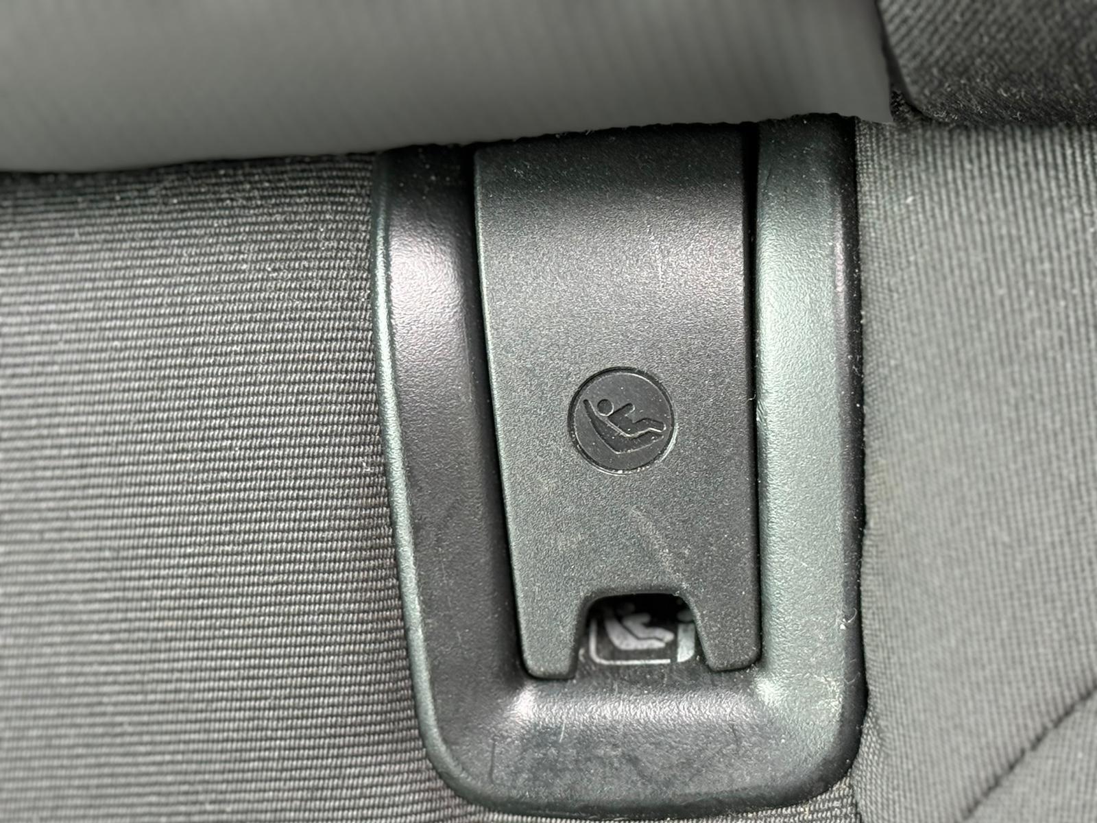 Audi A4 view 31