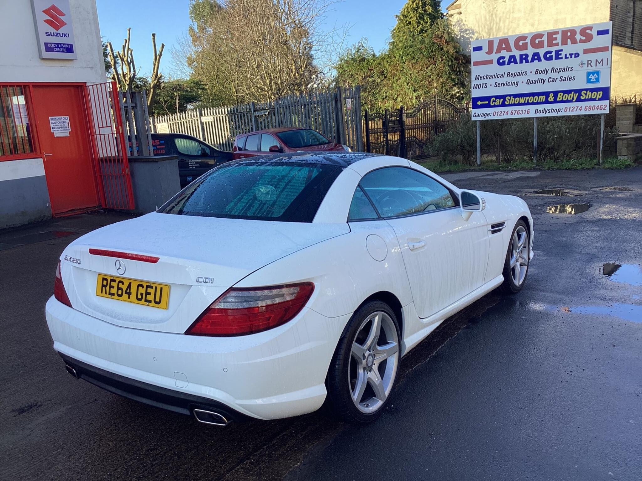 Mercedes-Benz SLK view 5