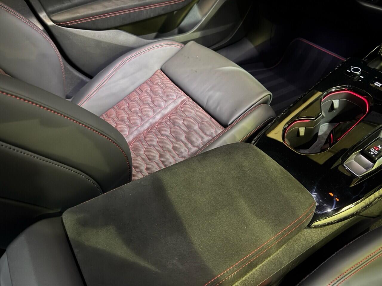 Audi RS5 view 13