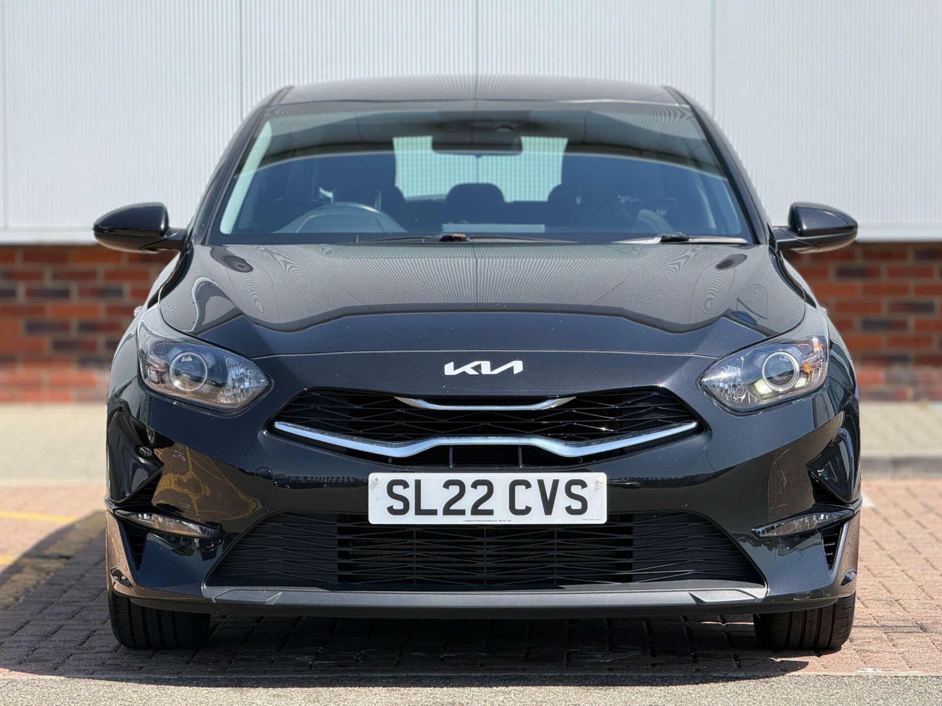 Kia Ceed view 2