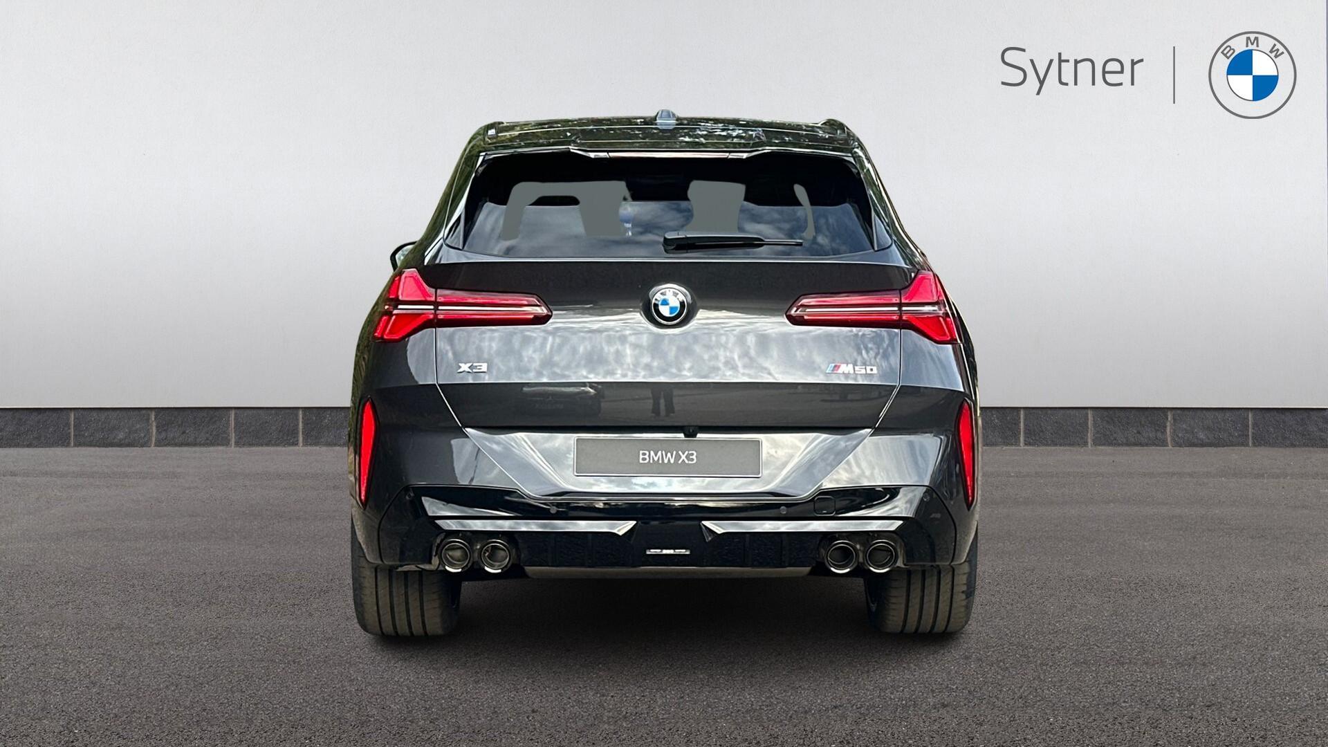 BMW X3 view 15
