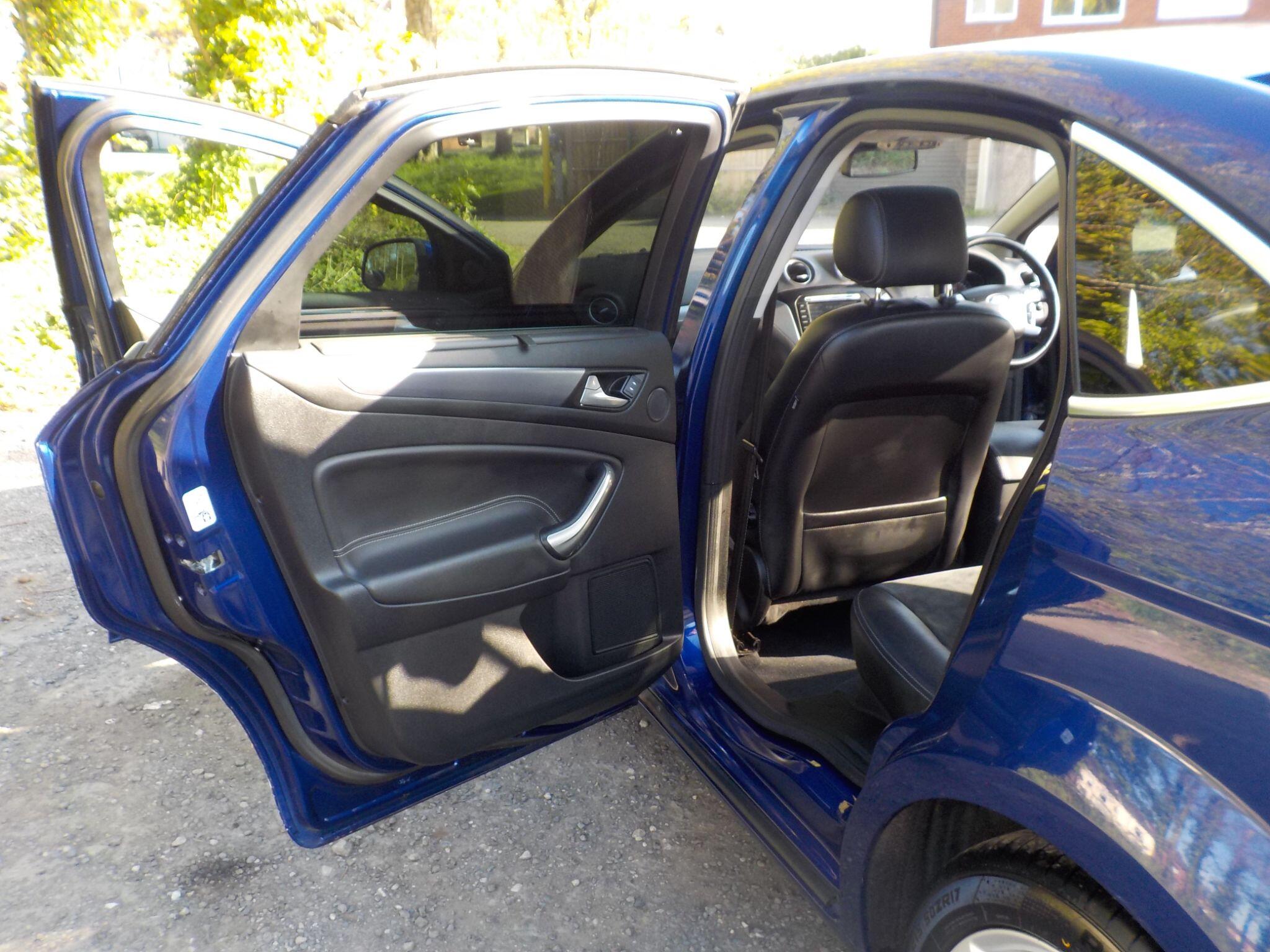 Ford Mondeo 2.0 TDCi Titanium X Business Edition Powershift Euro 5 5dr