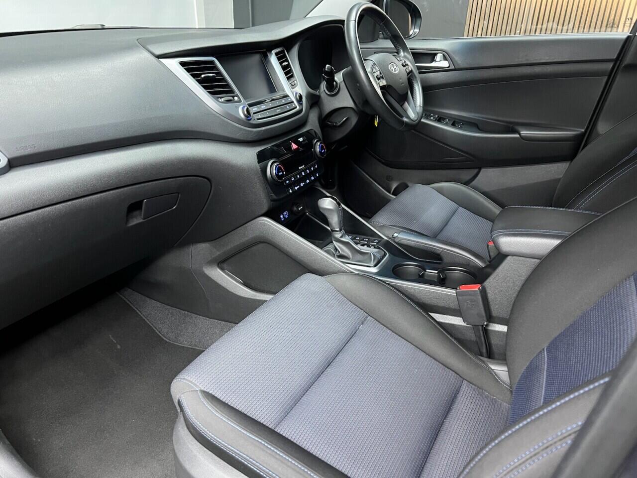 Hyundai Tucson view 30